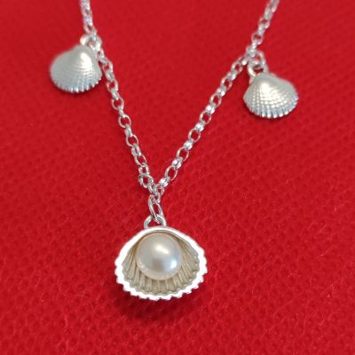 Colier Lolit din argint, scoici si perla naturala